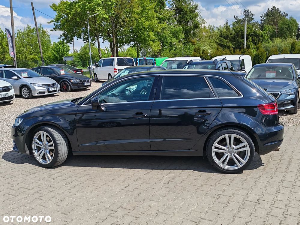 Audi A3 Sportback - 8