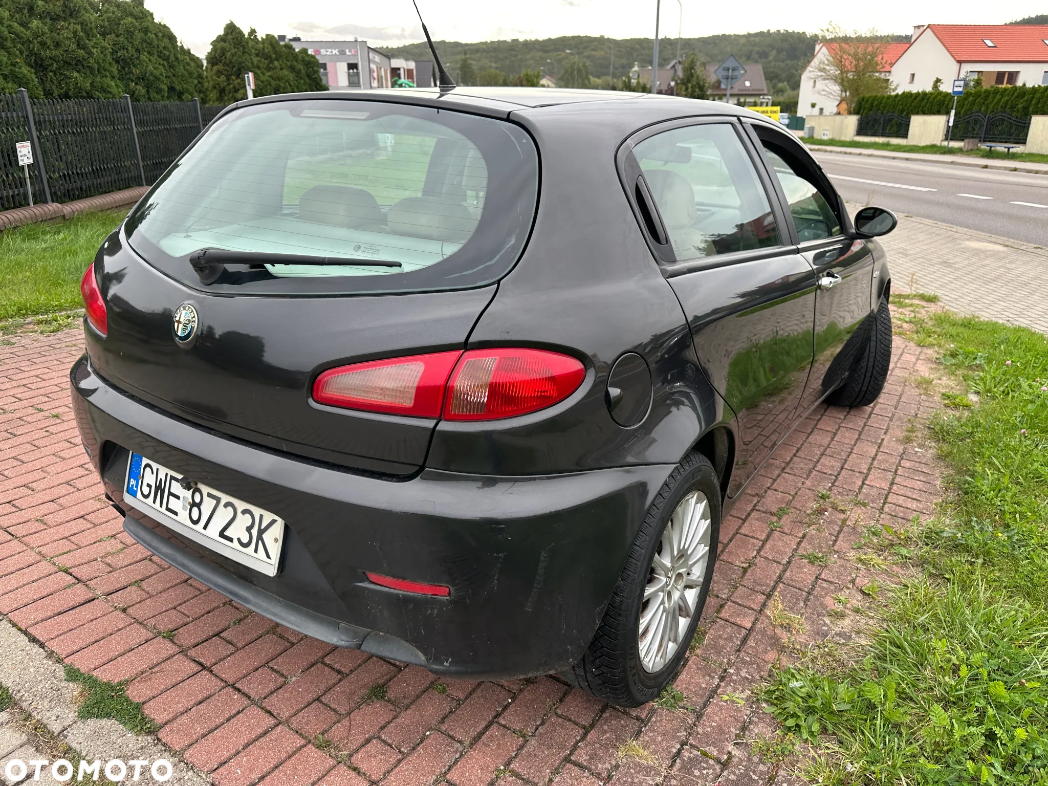 Alfa Romeo 147 1.9 JTD 16V Distinctive - 12