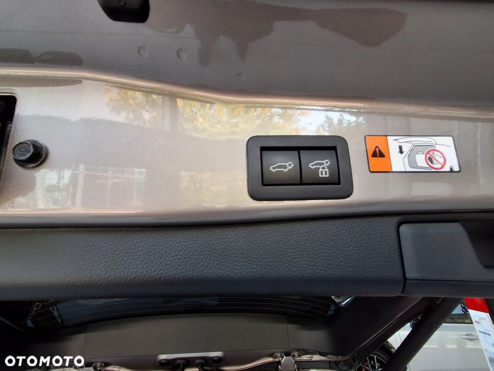 Toyota RAV4 - 19