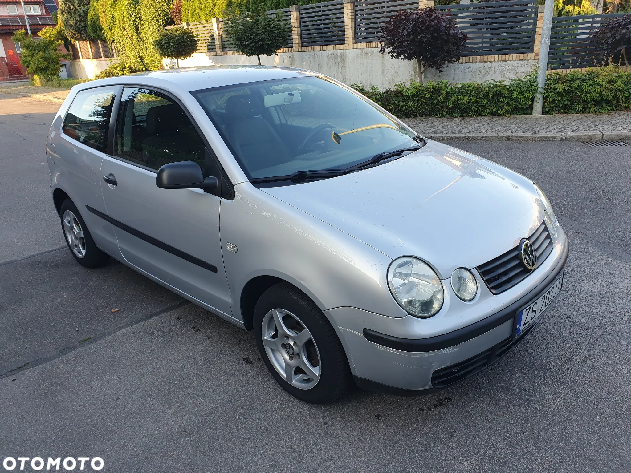 Volkswagen Polo - 2