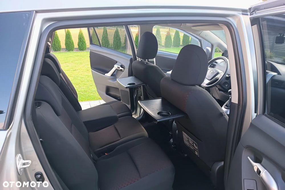 Toyota Verso 2.0 D-4D Luna - 20