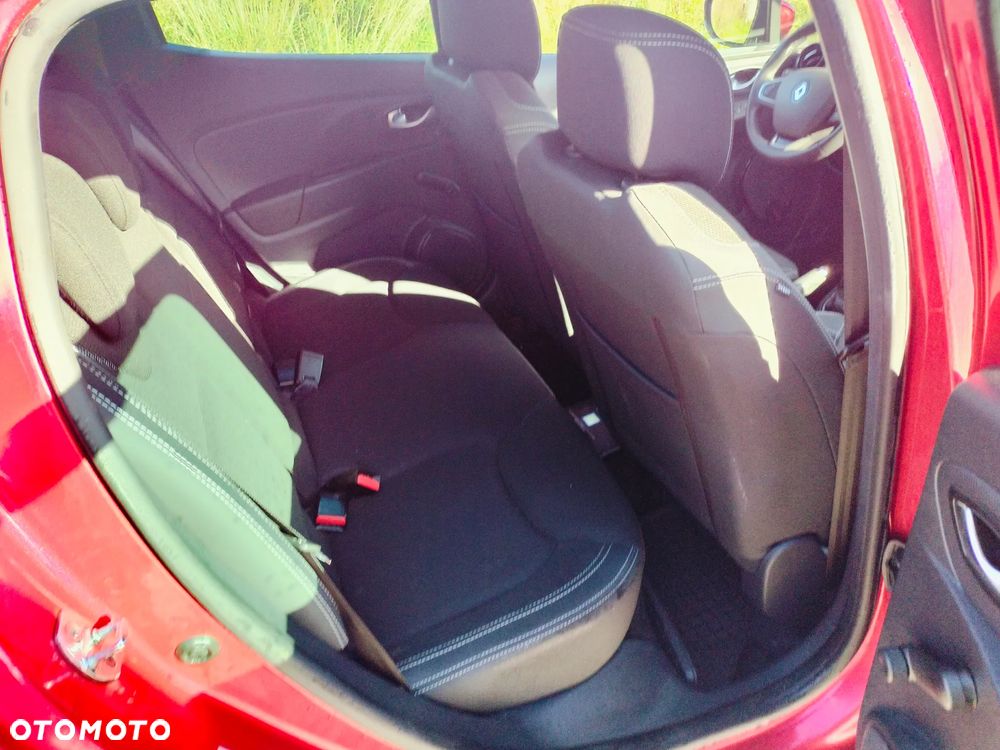 Renault Clio - 7