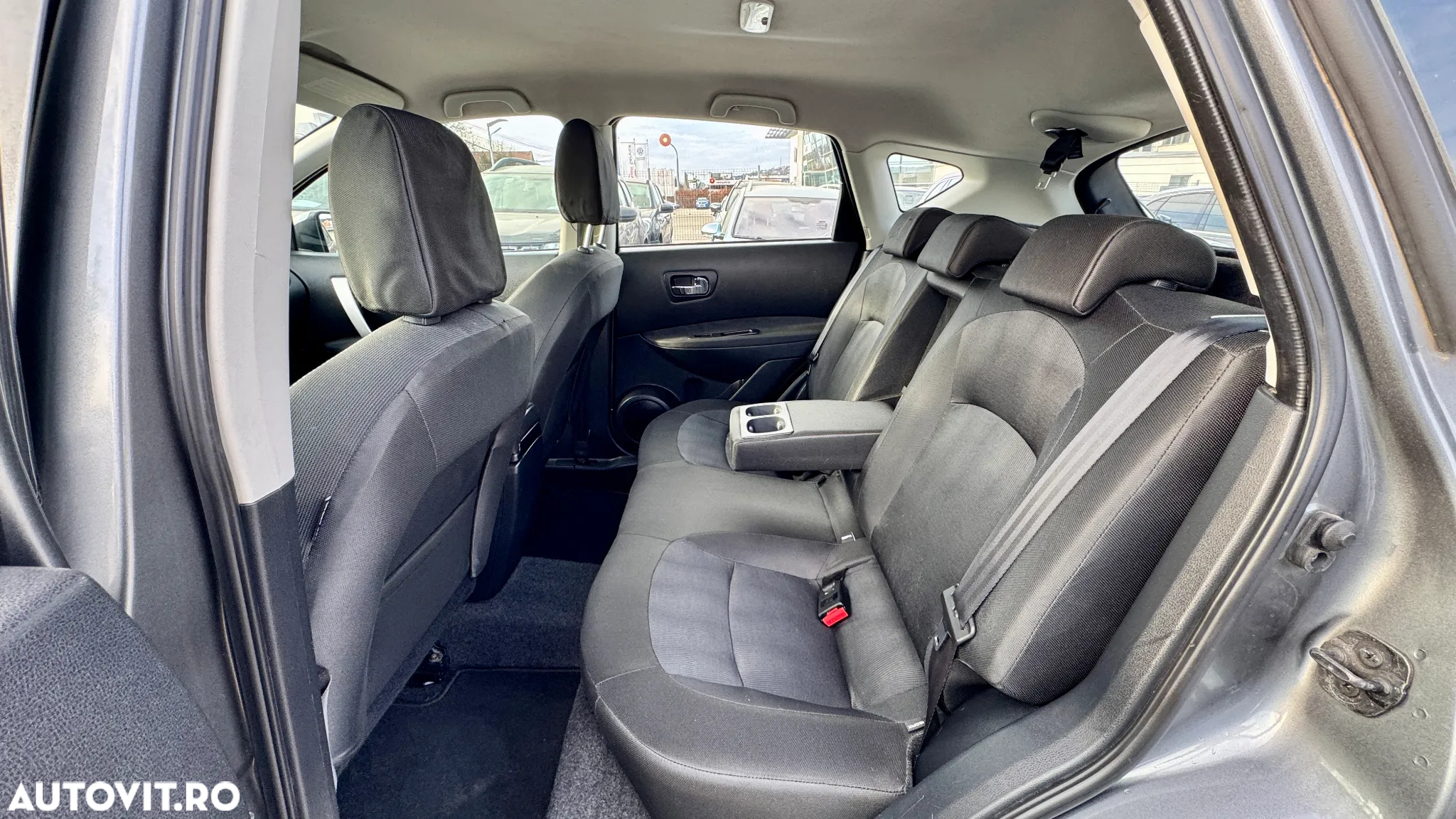 Nissan Qashqai - 11