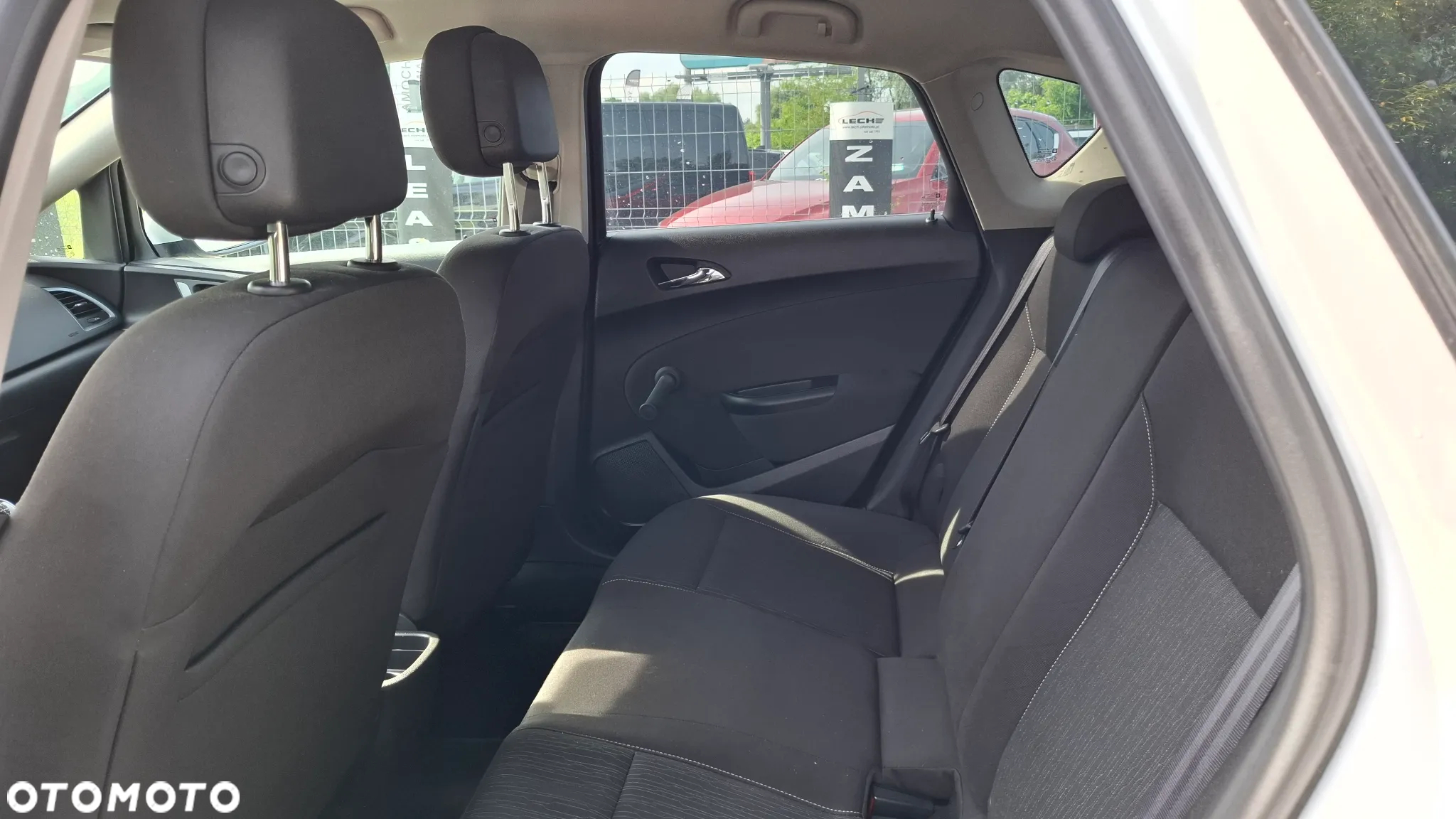 Opel Astra - 20