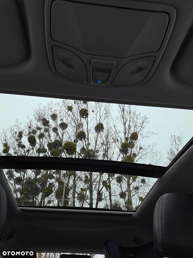 Hyundai i40 Kombi 1.7 CRDi DCT Premium - 29