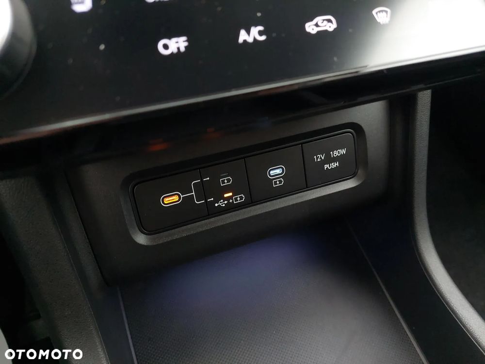 Hyundai Tucson 1.6 T-GDi HEV Executive 4WD - 24