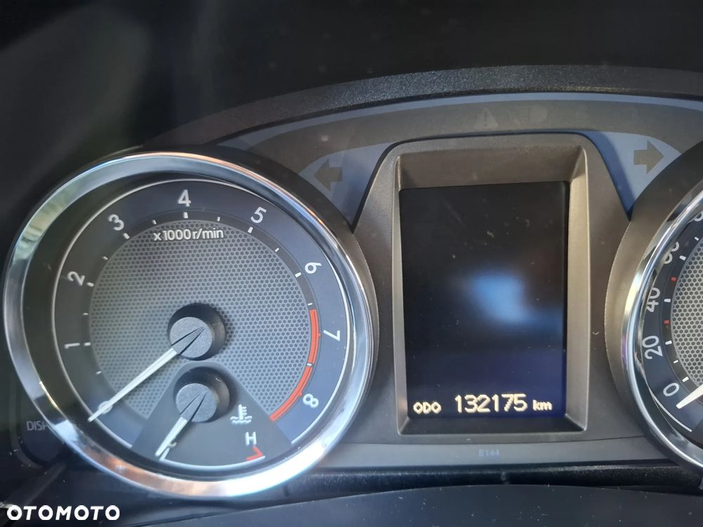 Toyota Corolla 1.6 Premium - 5