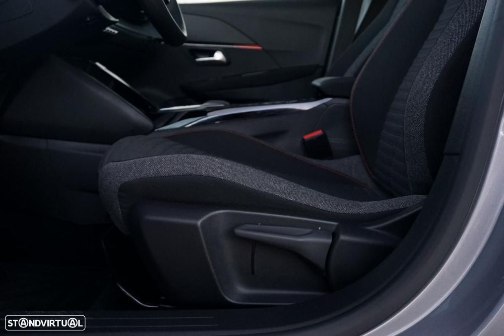 Peugeot e-208 50 kWh Active - 23