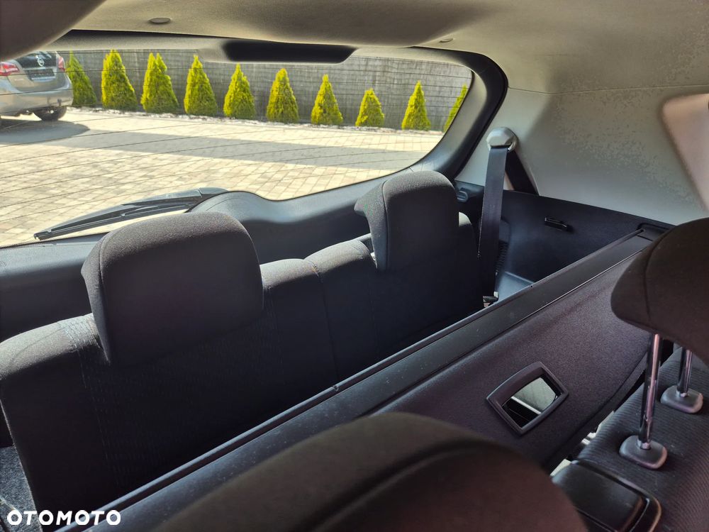 Toyota Verso 1.8 7-Sitzer Executive - 19