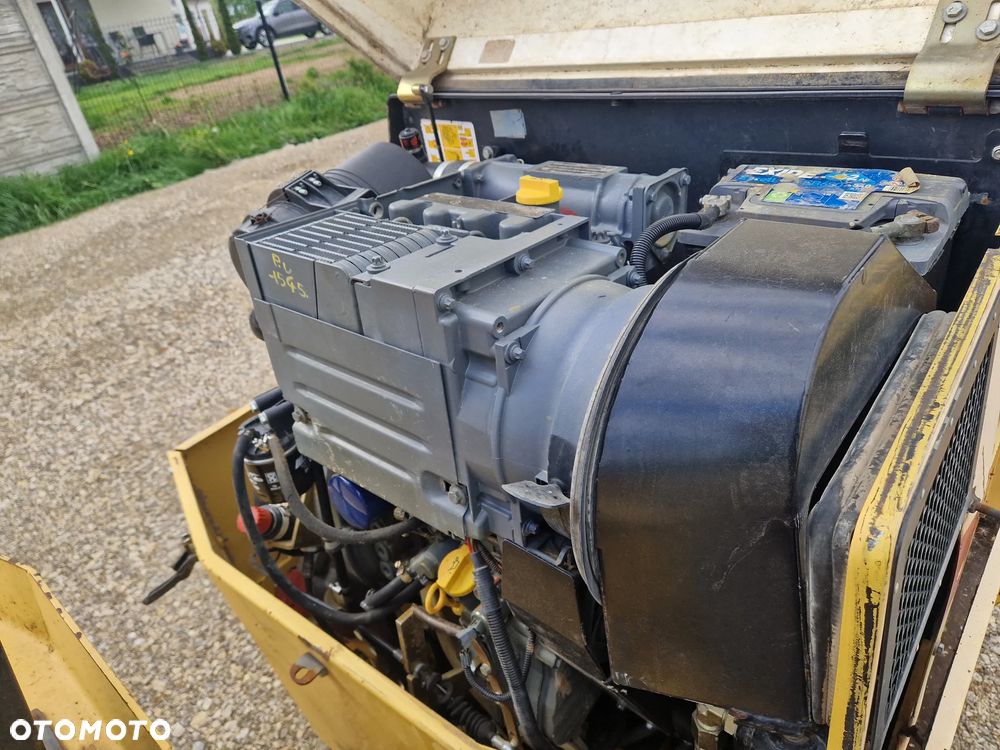 Dynapac CC102 - 13