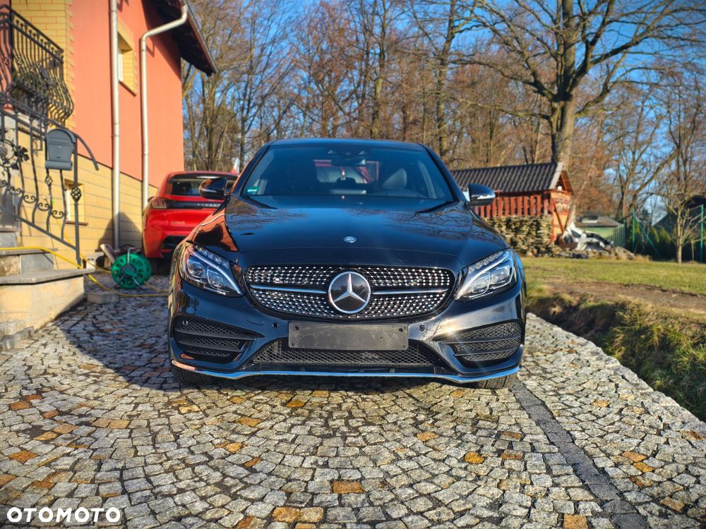 Mercedes-Benz Klasa C 200 7G-TRONIC AMG Line - 2