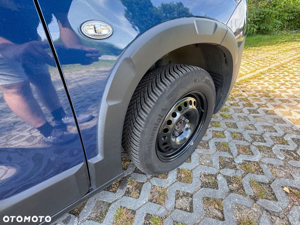 Peugeot Rifter 1.2 PureTech Allure S&S - 12