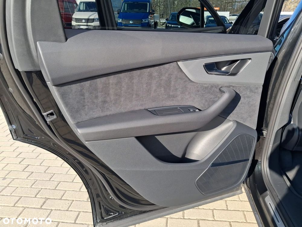 Audi Q7 - 18