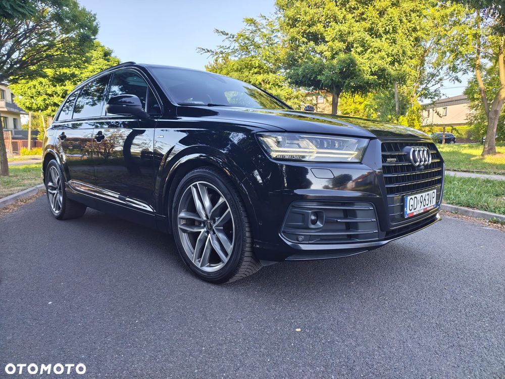 Audi Q7 50 TDI mHEV Quattro Black Edition Tiptr - 16