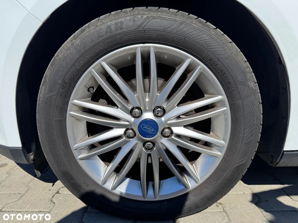 Ford Focus 1.5 TDCi SYNC Edition - 10