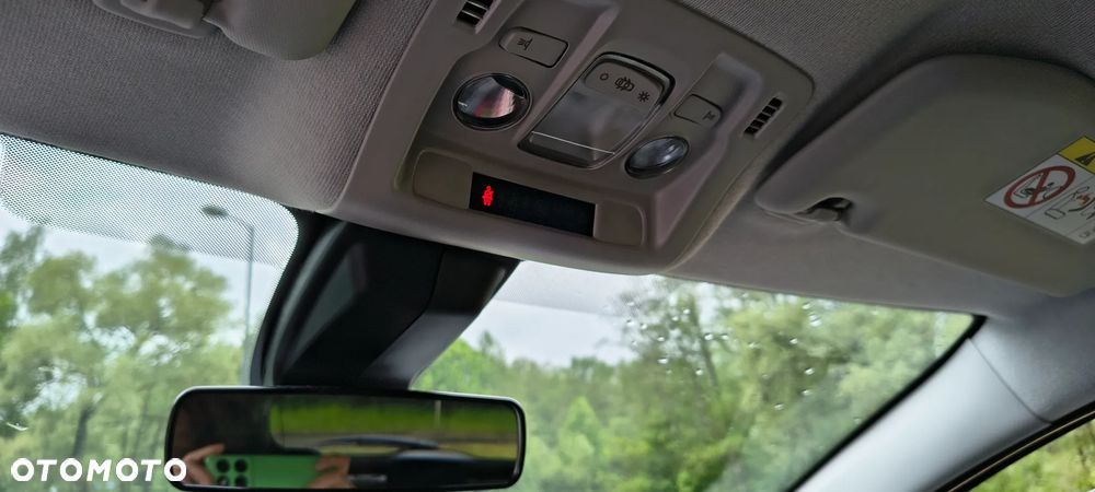 Citroën C3 1.2 PureTech Shine - 30