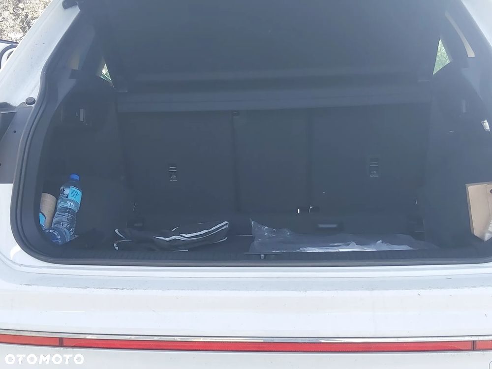 Volkswagen Tiguan 1.5 TSI EVO R-Line DSG - 24