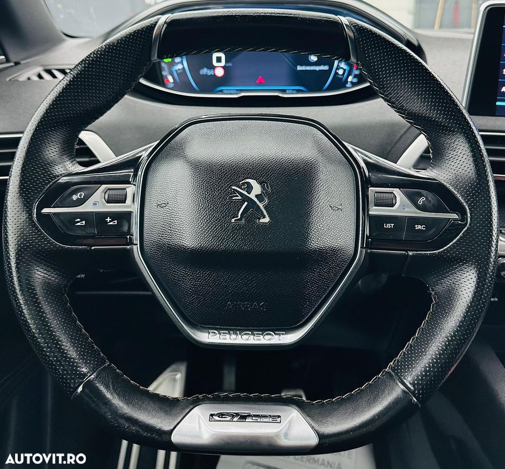 Peugeot 3008 1.2 PureTech Turbo S&S GT-Line - 32