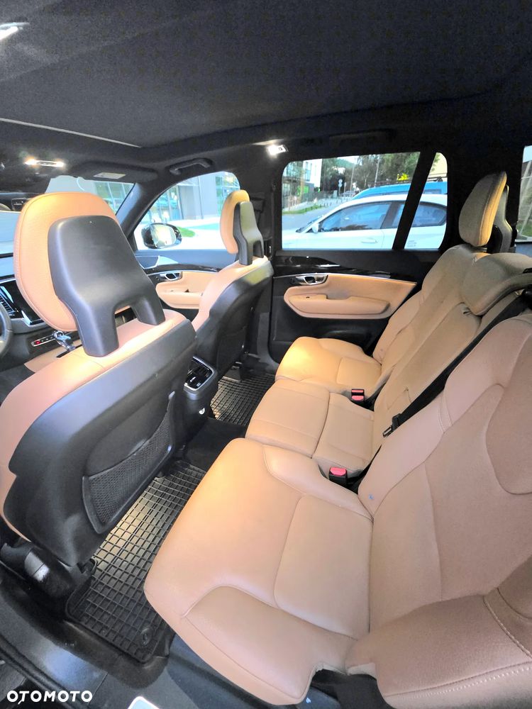 Volvo XC 90 T6 AWD Geartronic Momentum - 9
