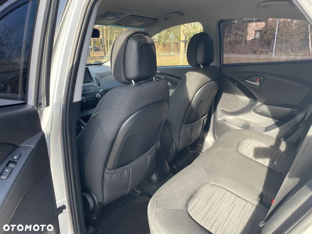 Hyundai ix35 1.6 2WD Classic - 12