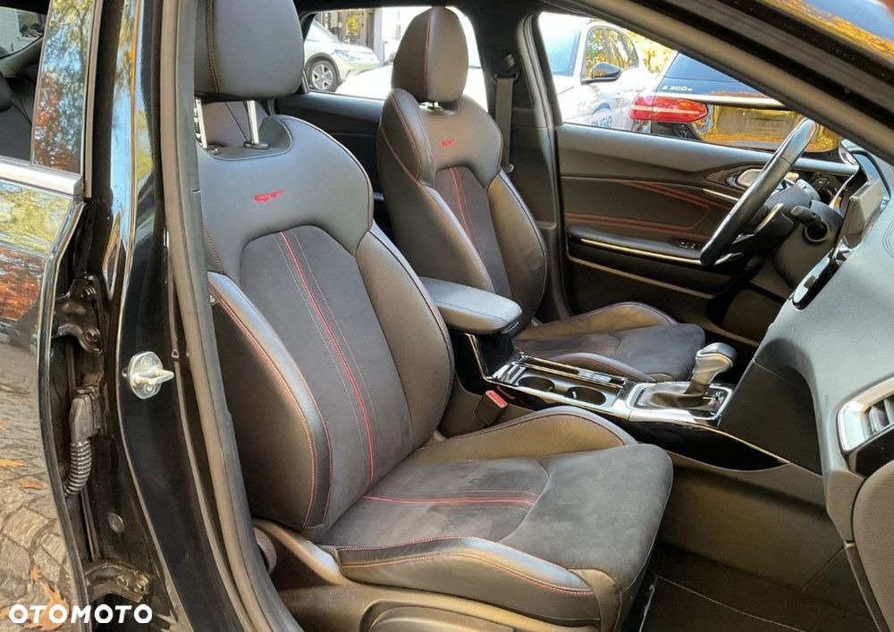 Kia ProCeed 1.6 T-GDI DCT7 OPF GT - 14