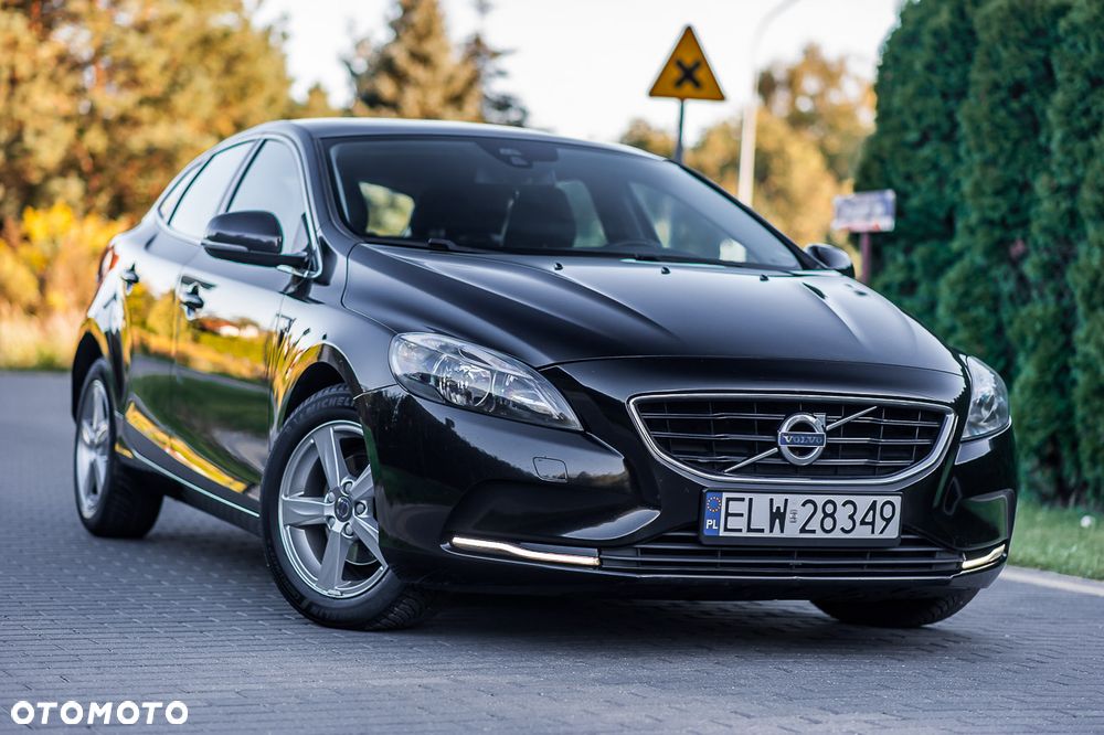 Volvo V40 D2 Ocean Race - 1