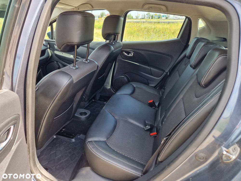 Renault Clio - 18