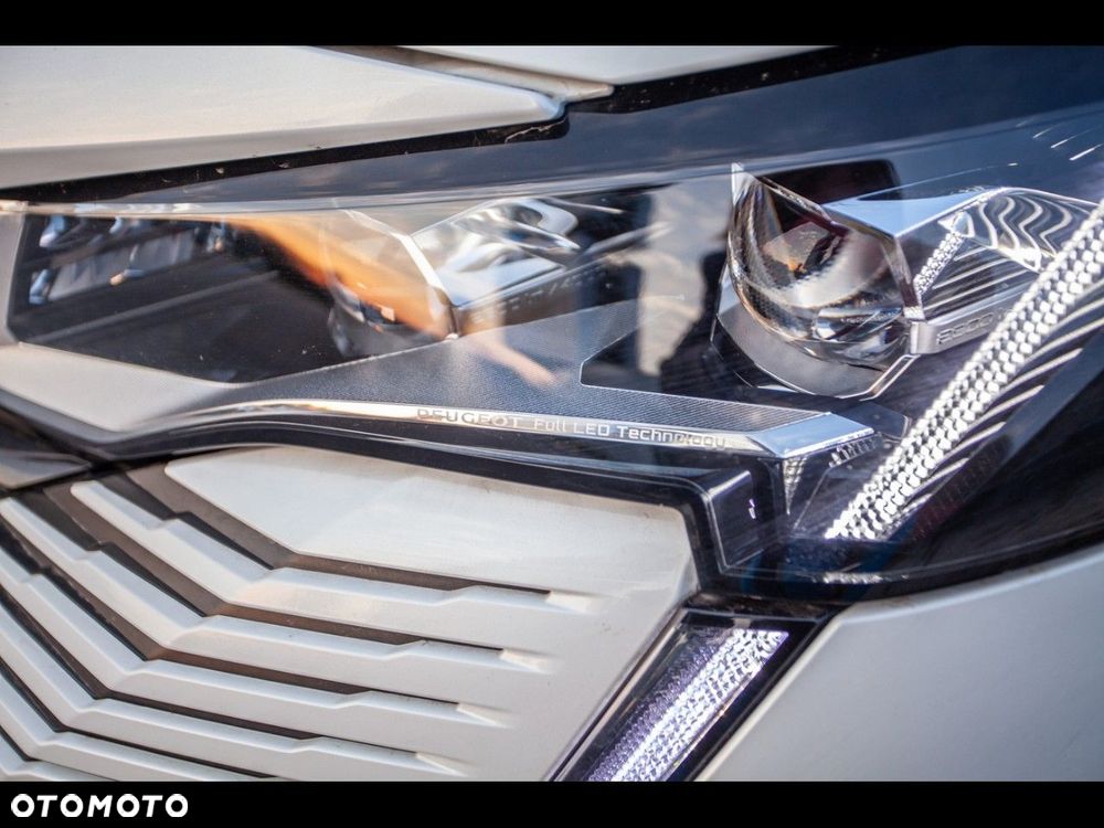 Peugeot 5008 1.5 BlueHDi GT S&S EAT8 - 17