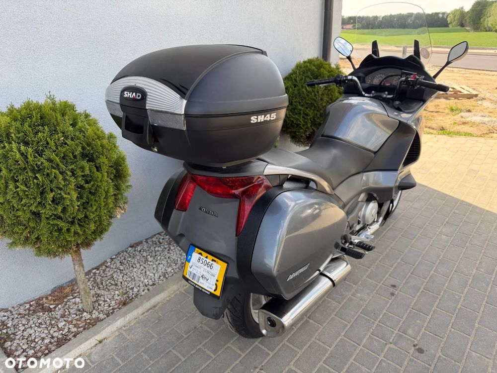 Honda NTV - 21