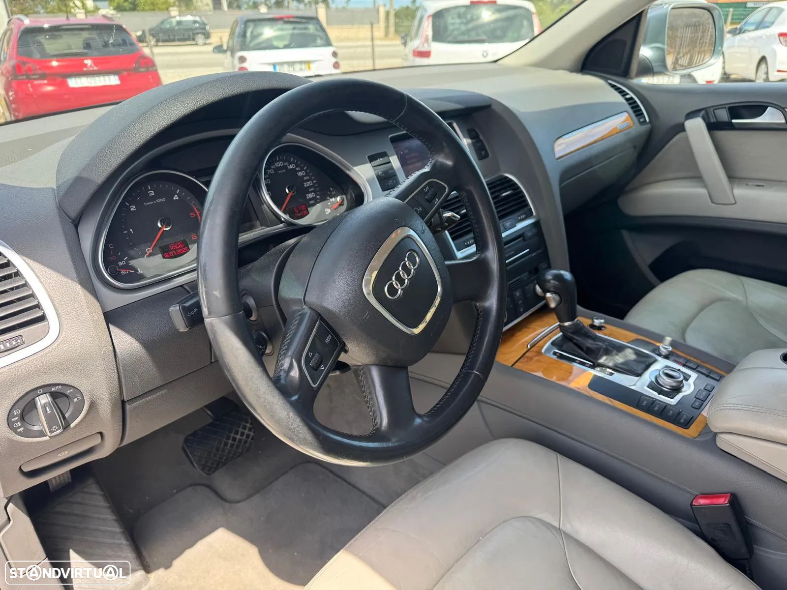 Audi Q7 - 10
