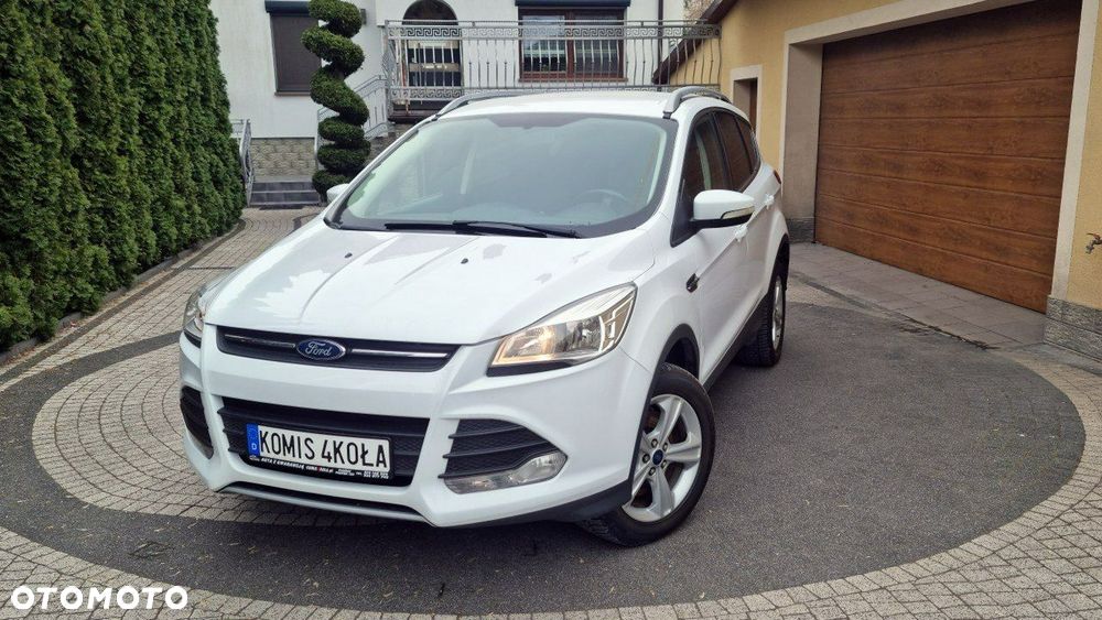 Ford Kuga - 1
