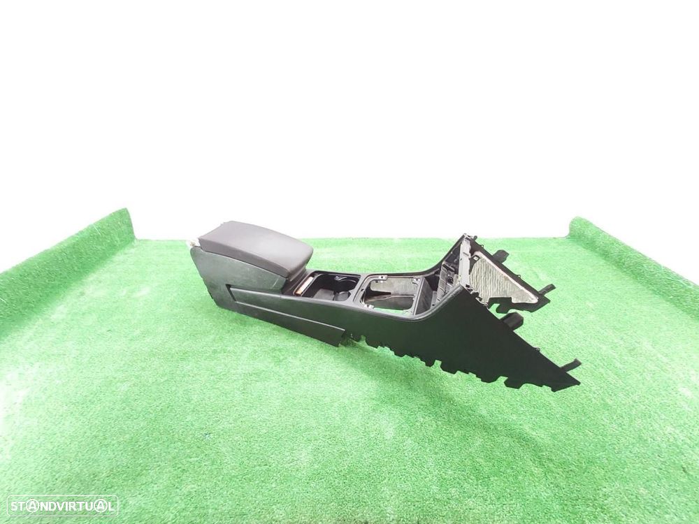 APOIO DE BRAÇOS VOLKSWAGEN PASSAT - 1