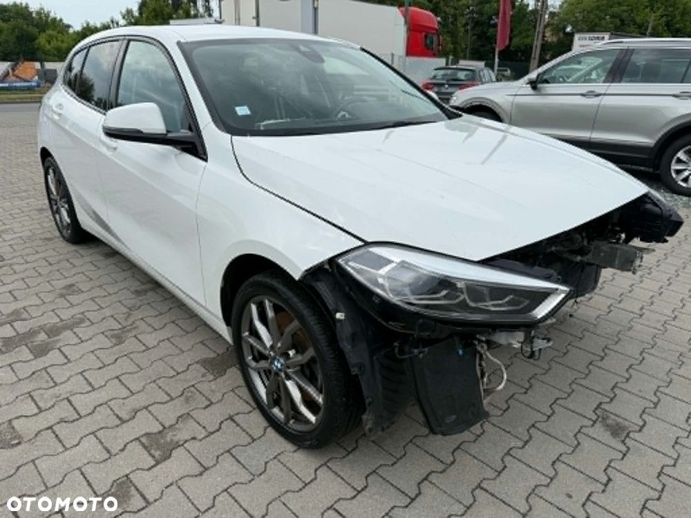 BMW Seria 1 120d - 5