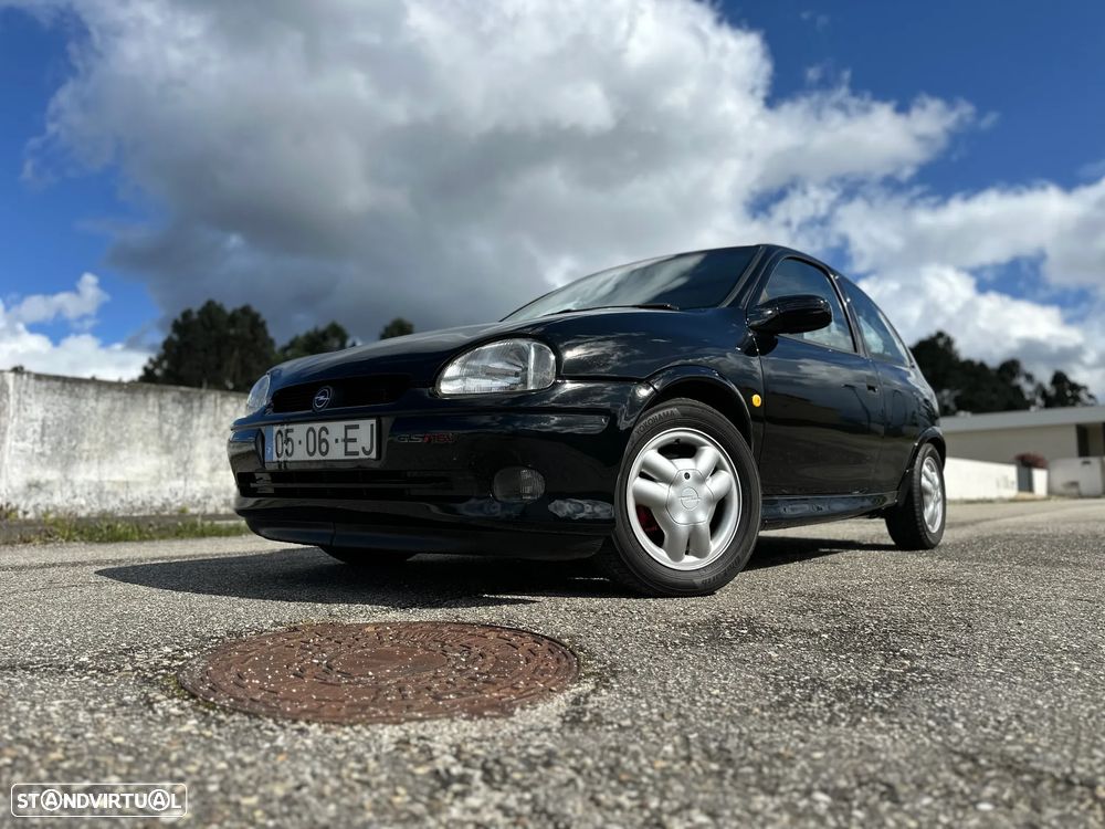 Opel Corsa 1.6 16V GSi - 1