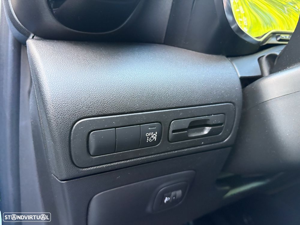 Citroën C3 Aircross 1.2 PureTech Shine - 26