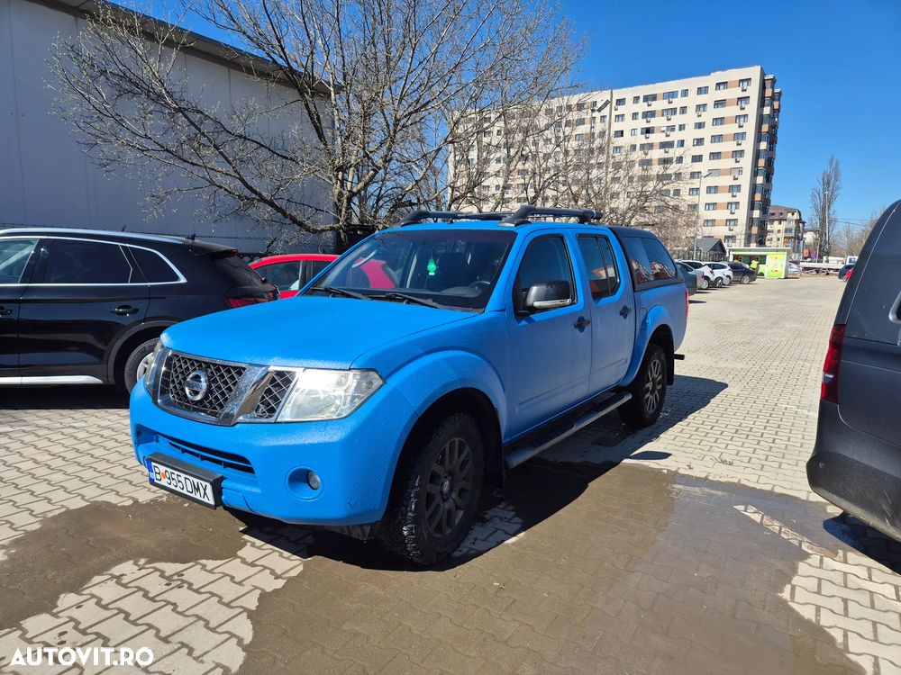 Nissan Navara 2.5 dCi DPF 4X4 Double Cab LE - 3