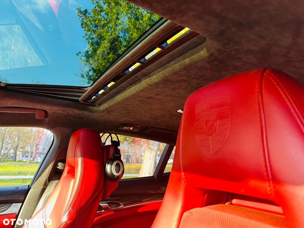Porsche Panamera Turbo Executive PDK - 15
