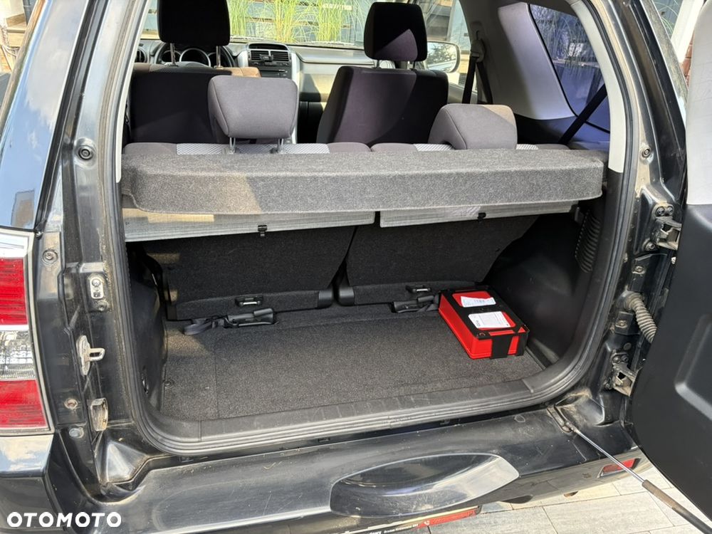 Suzuki Grand Vitara 1.6 - 16