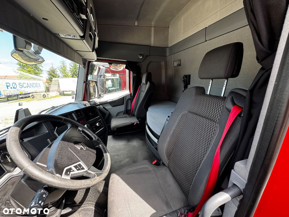 Renault T440 13 litrowy - 14