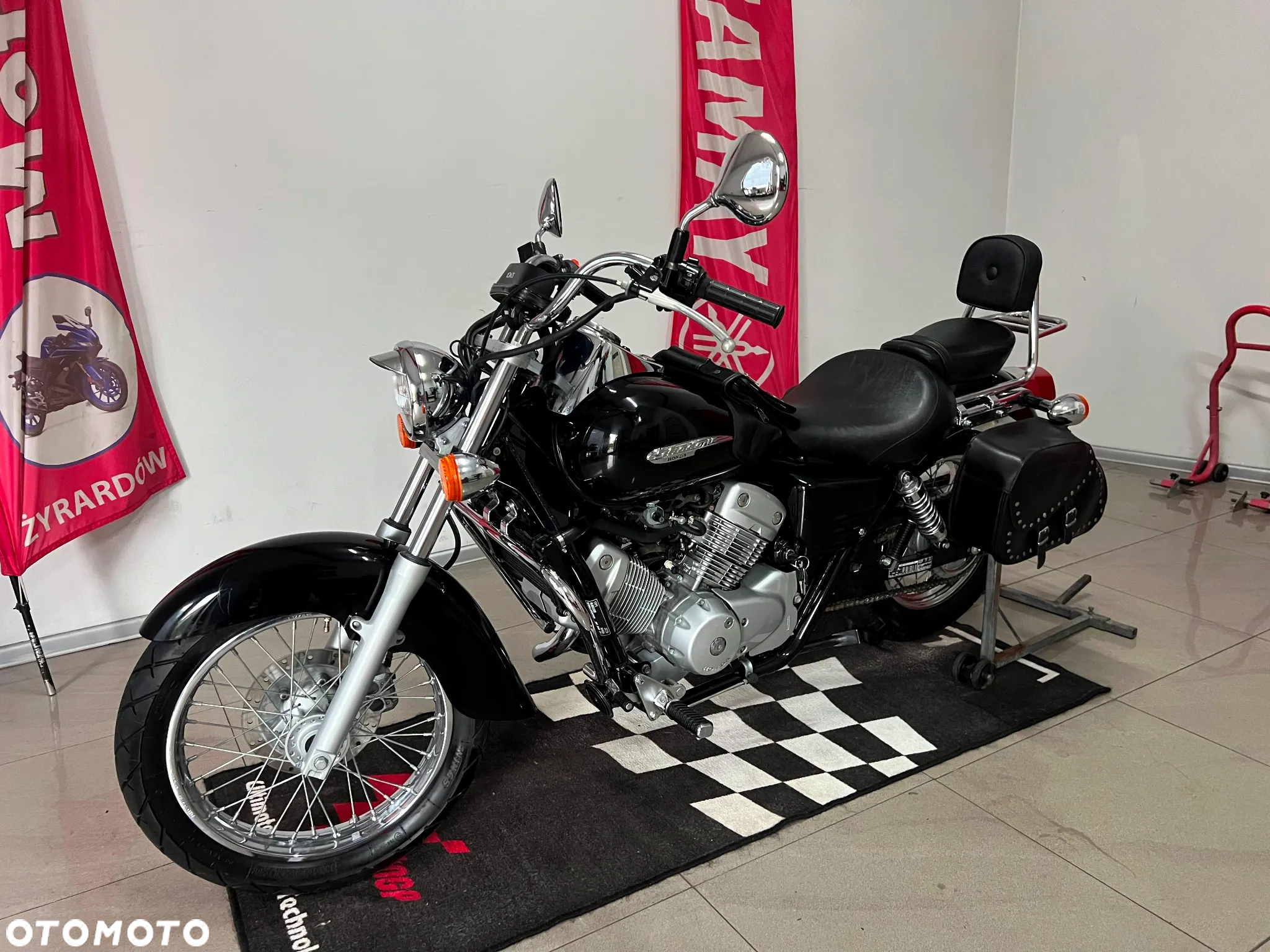 Honda VT - 16
