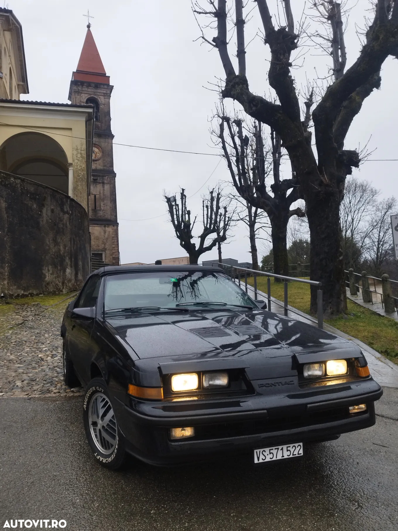 Pontiac Sunbird - 22