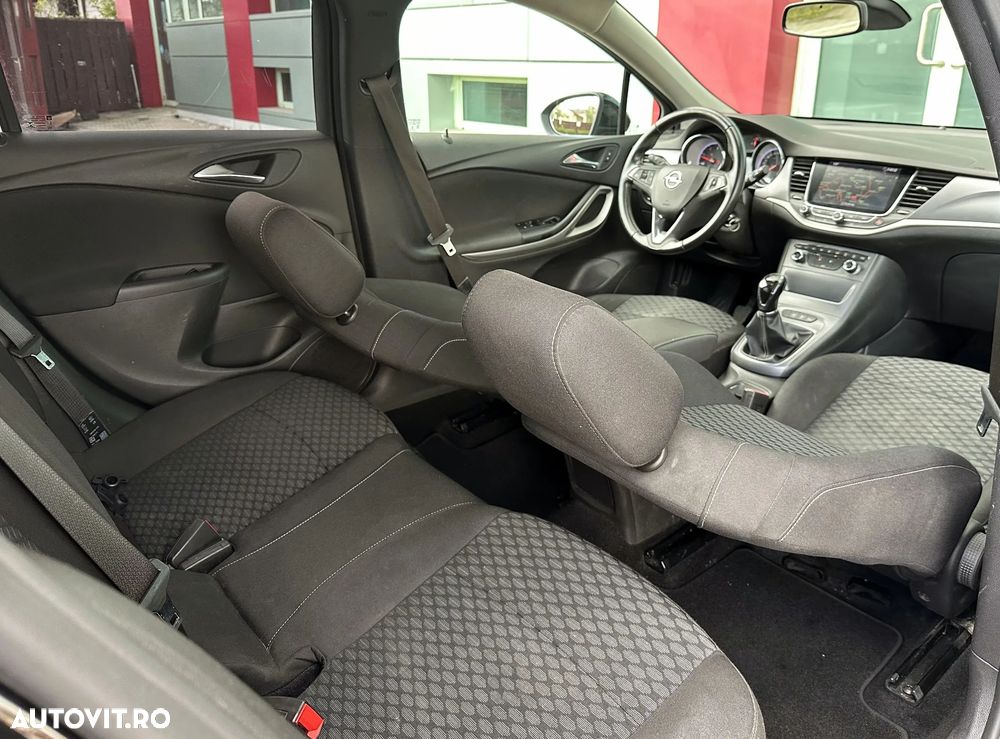 Opel Astra - 18