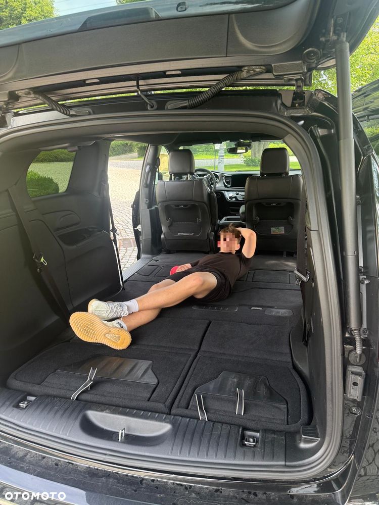 Chrysler Pacifica - 7