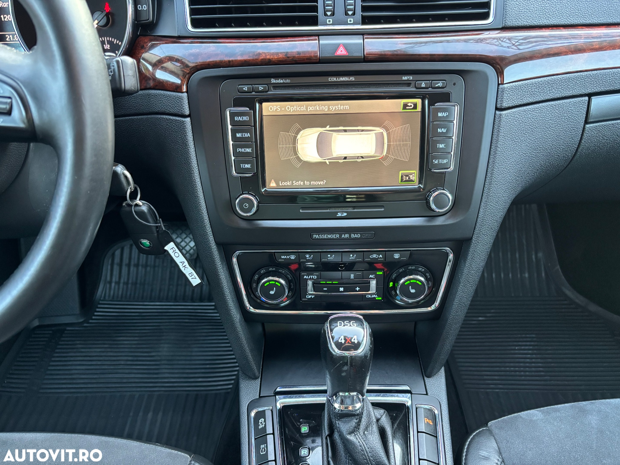 Skoda Superb 2.0 TDI 4x4 DSG Elegance - 18