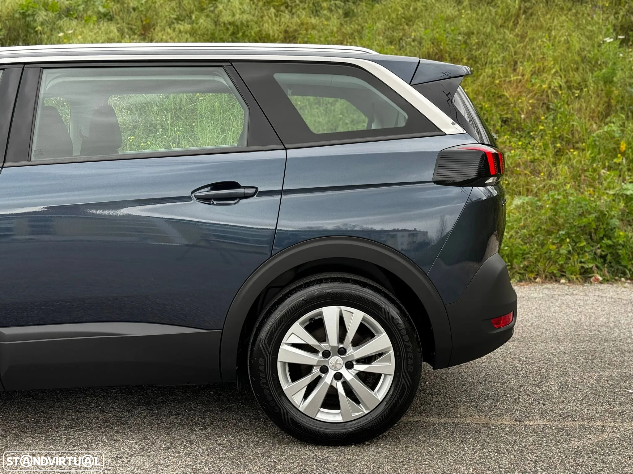 Peugeot 5008 1.5 BlueHDi Active - 12