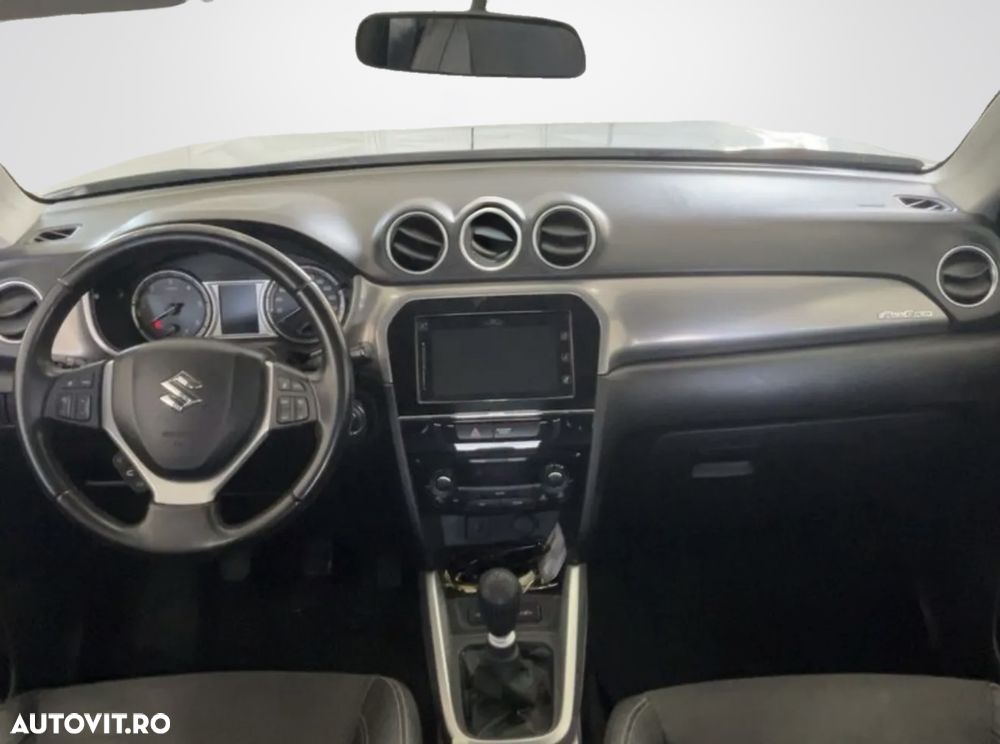 Suzuki Vitara 1.6 DDIS (4x4) Allgrip Comfort+ - 3