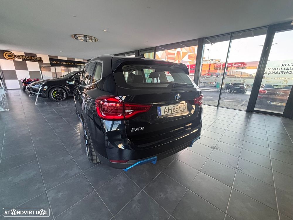 BMW iX3 Inspiring - 17