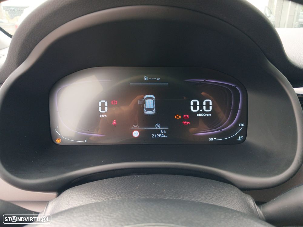 Kia Stonic - 11