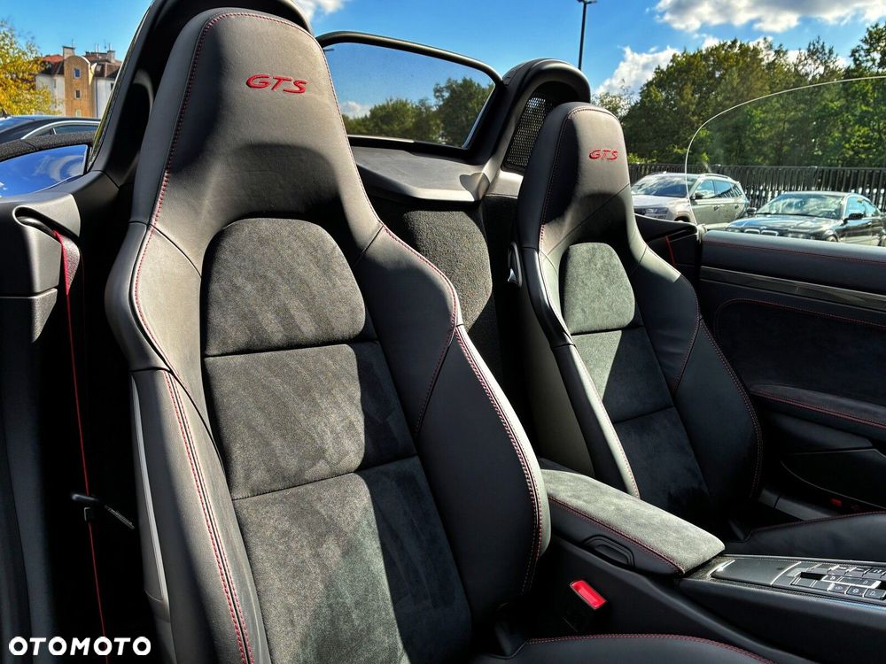 Porsche Boxster - 35