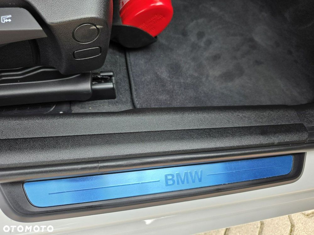BMW Seria 3 318i Advantage sport - 30